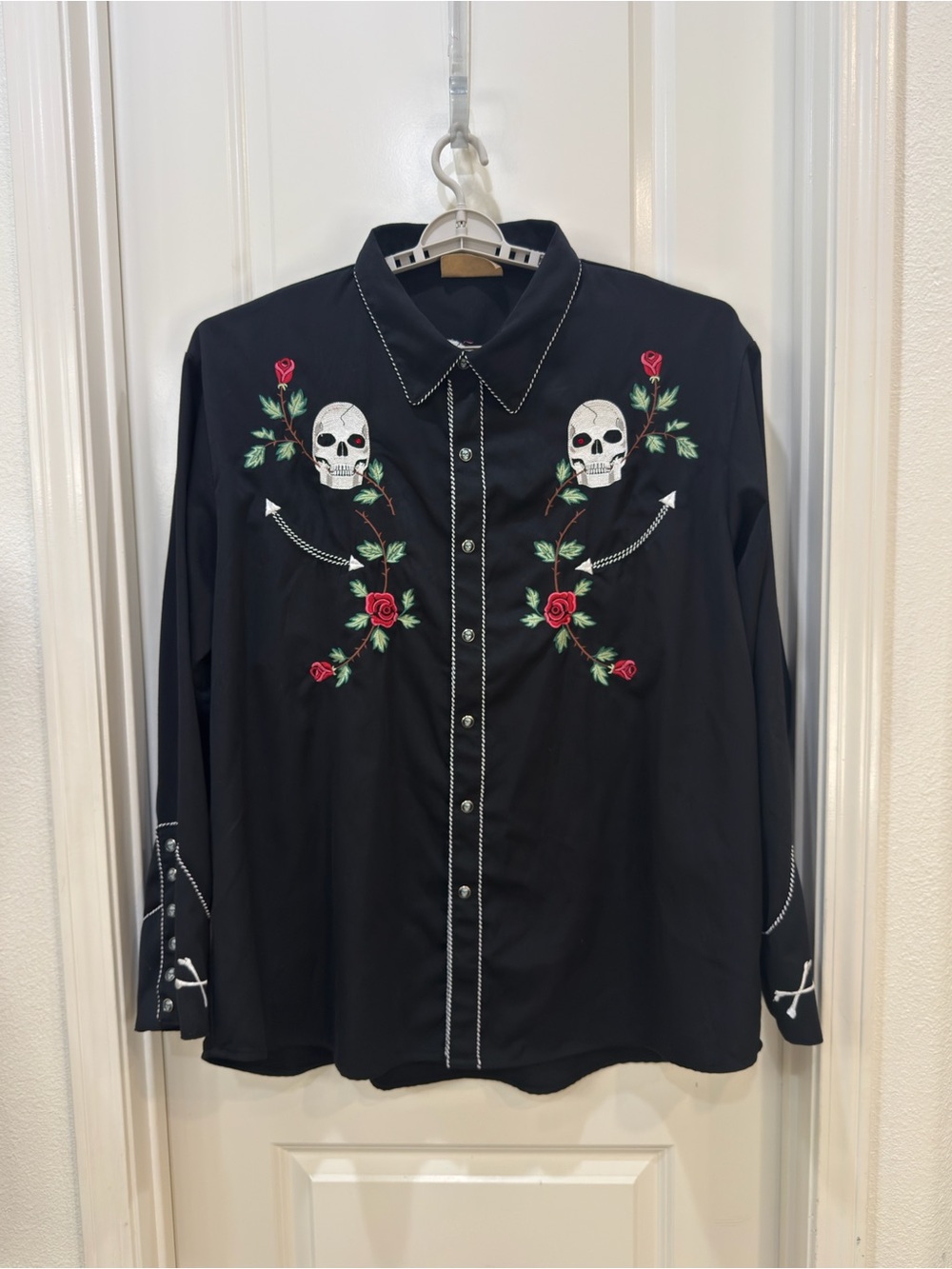 Men’s Scully Black Western Shirt with Skull and Red Rose Embroidery XXL